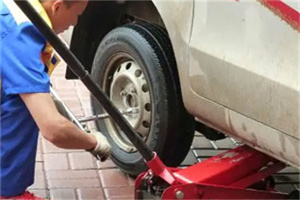 开福附近拖车24小时服务热线电话