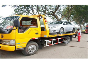开福附近24小时汽车拖车服务热线